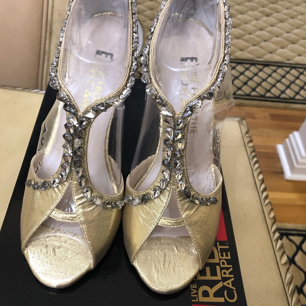 Women’s E! Live From the Red Carpet Shoes, Size 8
